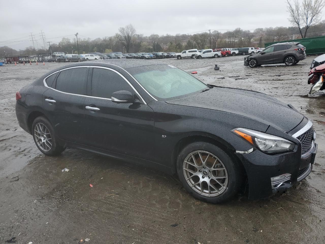 2015 INFINITI Q70 3.7 - Image 4