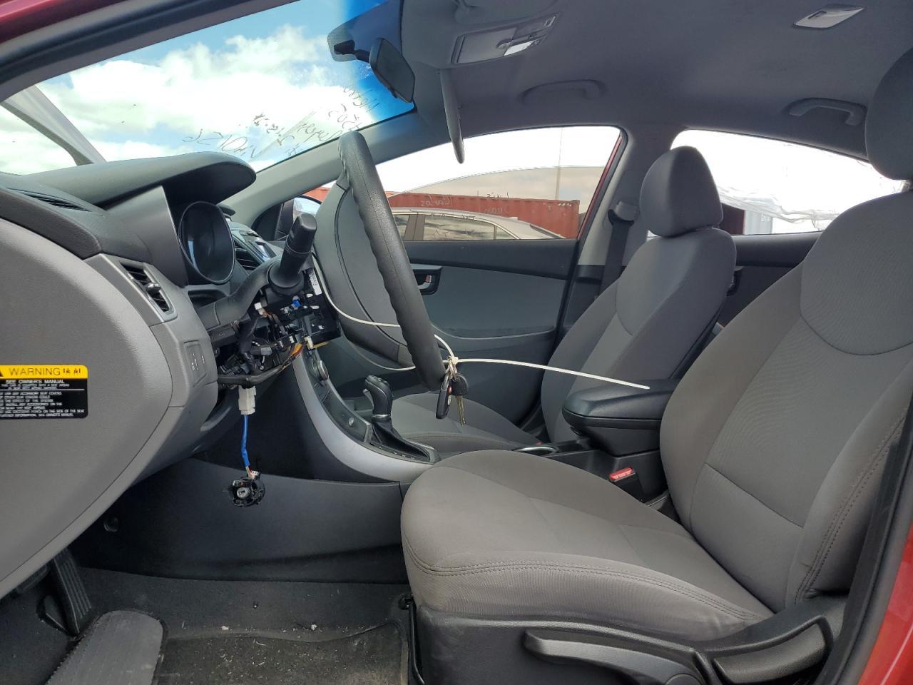 2015 HYUNDAI ELANTRA SE - Image 7