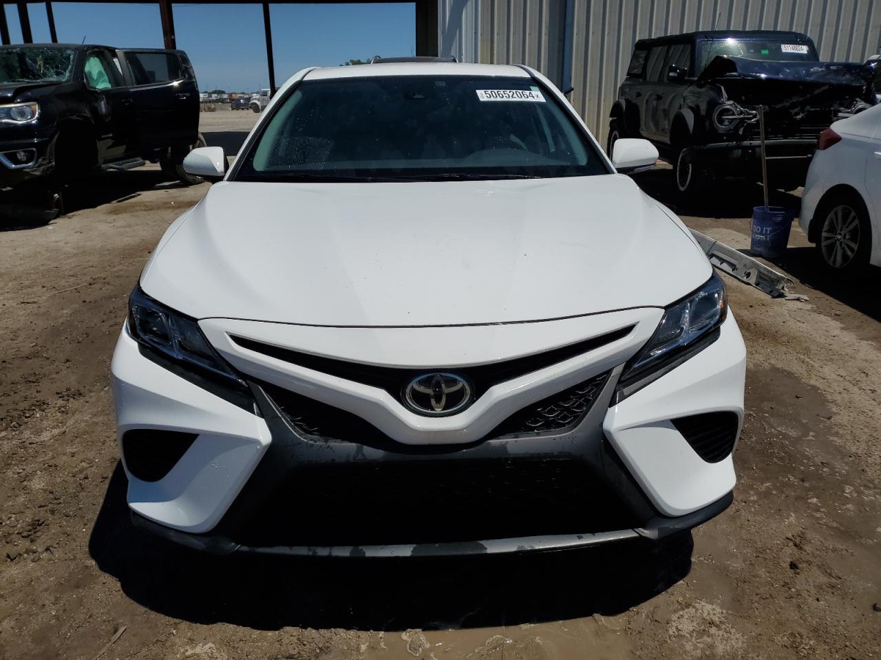 2019 TOYOTA CAMRY L - Фото 5