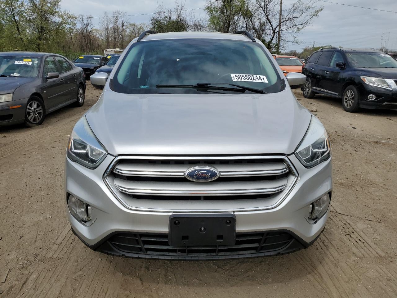 2017 FORD ESCAPE SE - Фото 5
