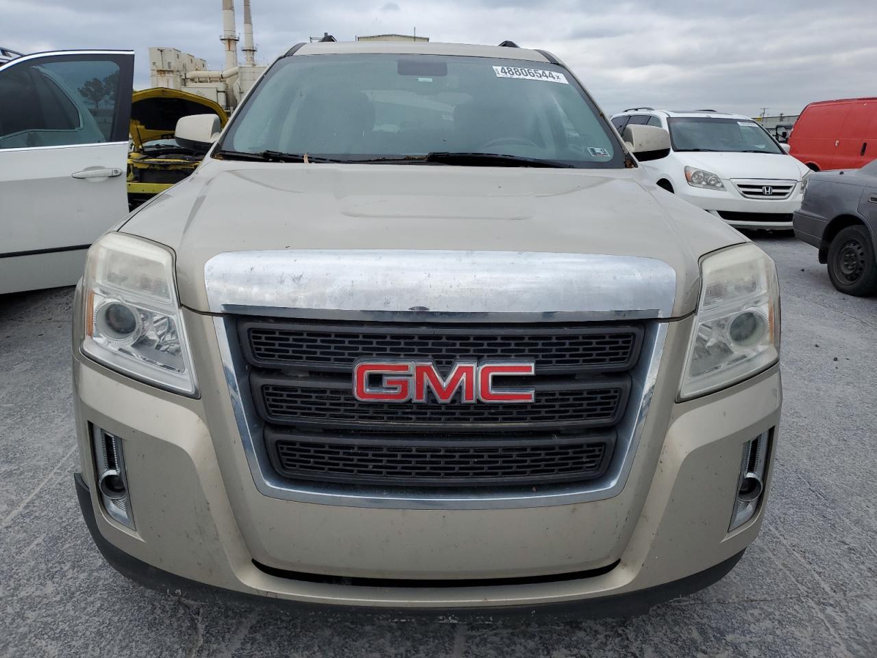 2012 GMC TERRAIN SL - Image 5