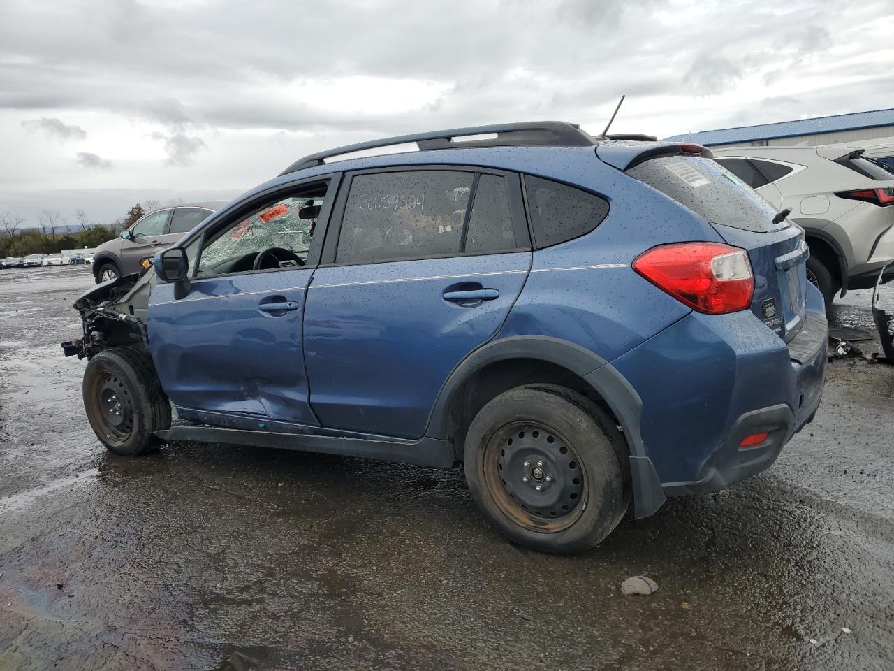 2013 SUBARU XV CROSSTR - Image 2