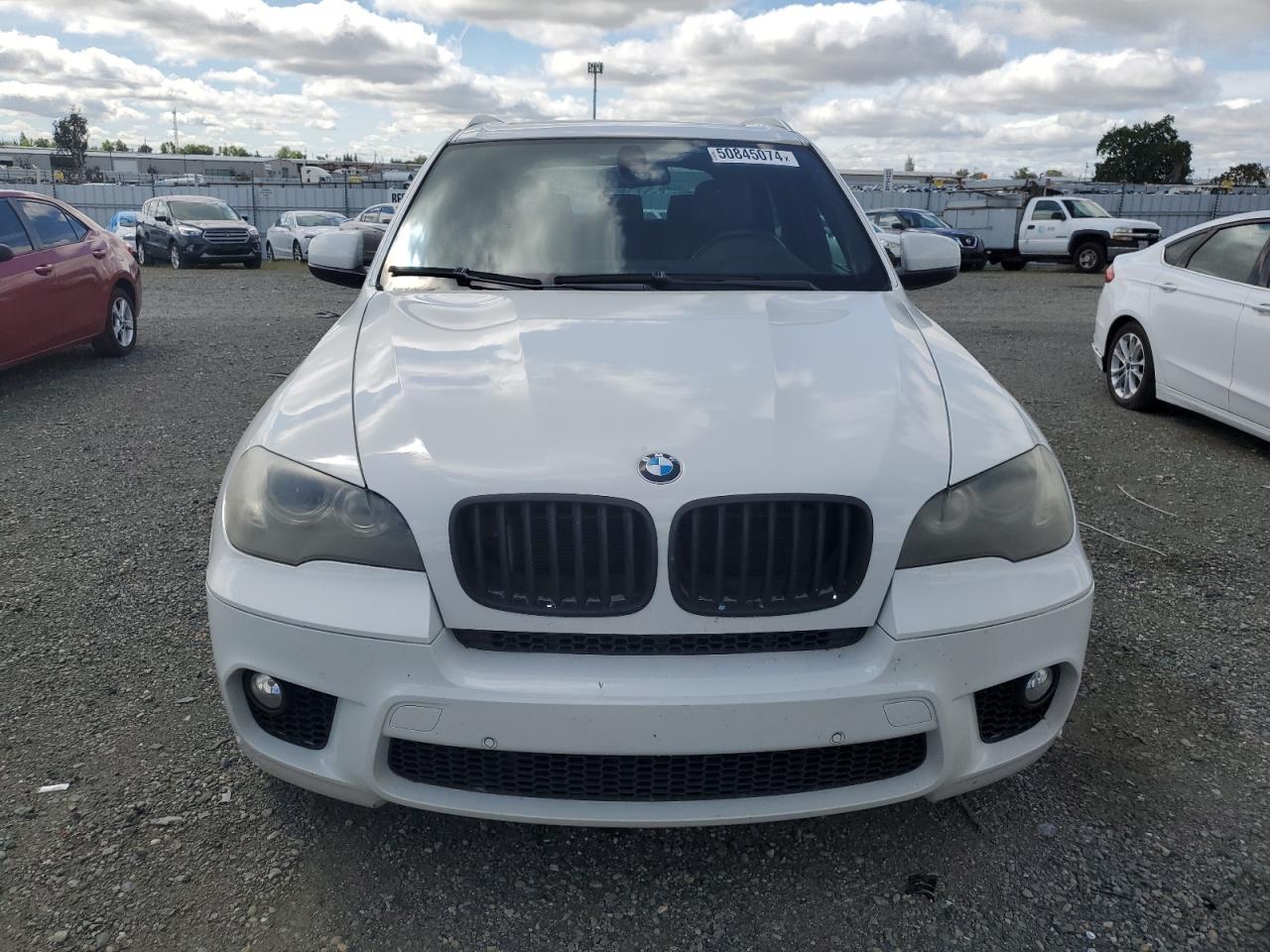 2011 BMW X5 XDRIVE5 - Image 5