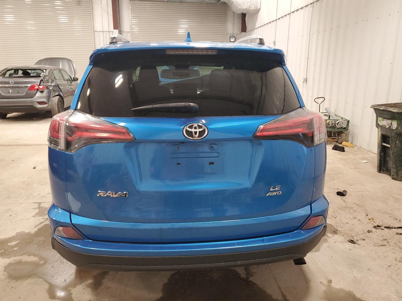 2016 TOYOTA RAV4 LE - Image 6