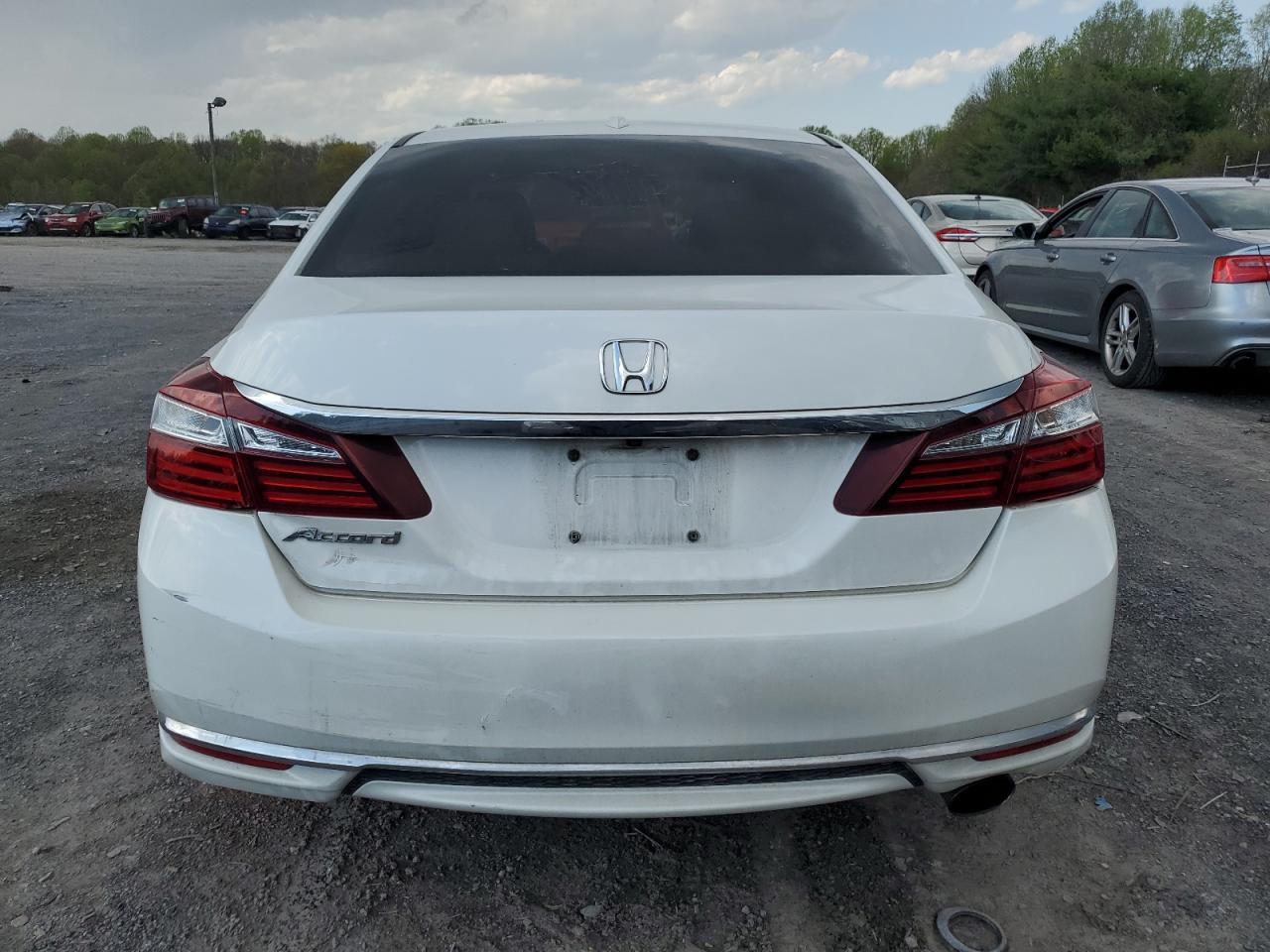 2016 HONDA ACCORD EXL - Image 6
