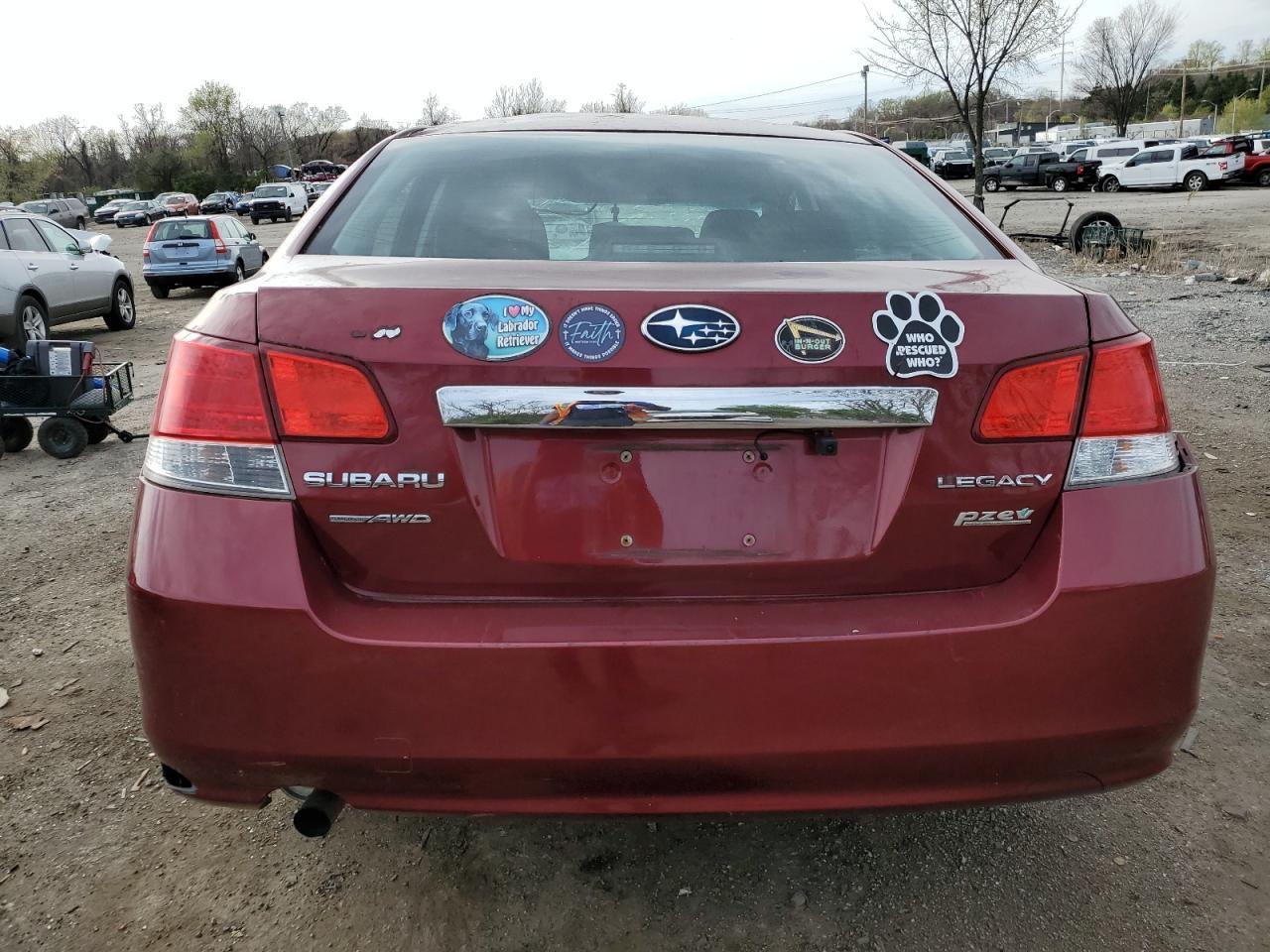 2012 SUBARU LEGACY 2.5 - Image 6
