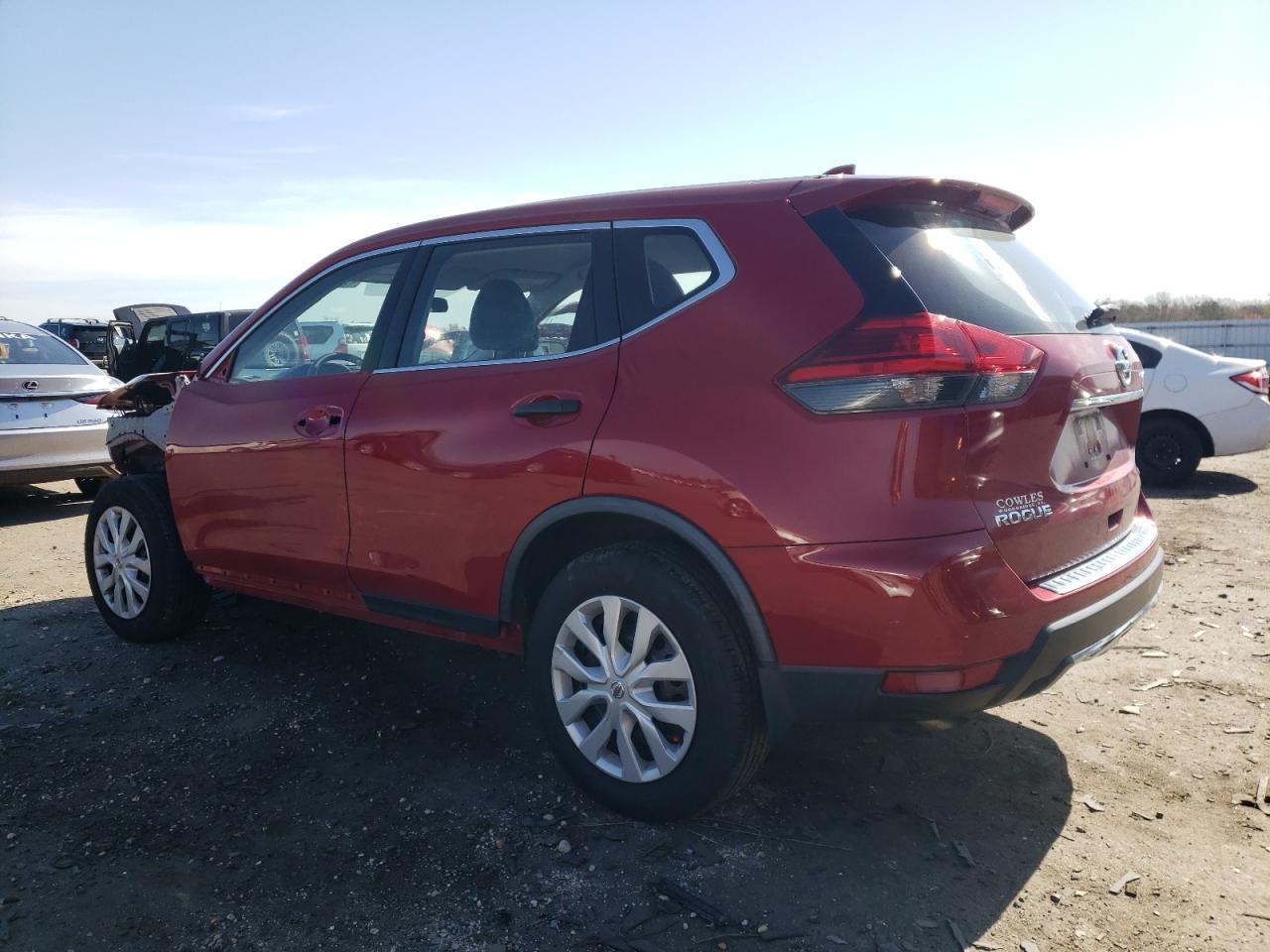 2017 NISSAN ROGUE S - Фото 2