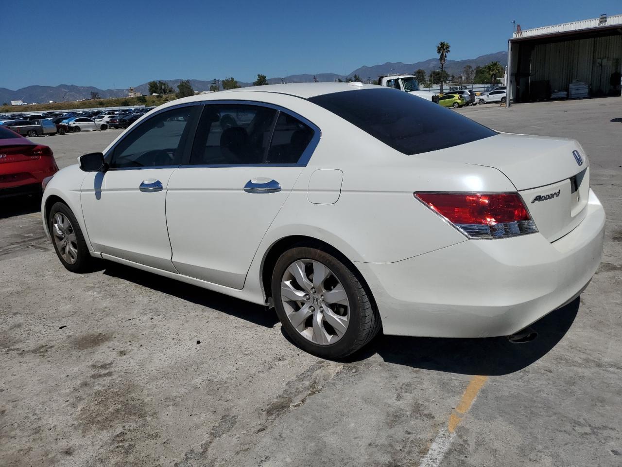 2010 HONDA ACCORD EXL - Фото 2