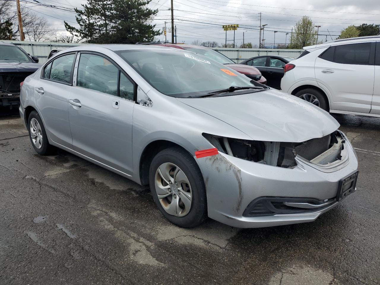 2015 HONDA CIVIC LX - Image 4