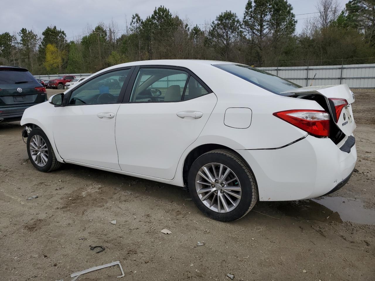 2015 TOYOTA COROLLA L - Image 2