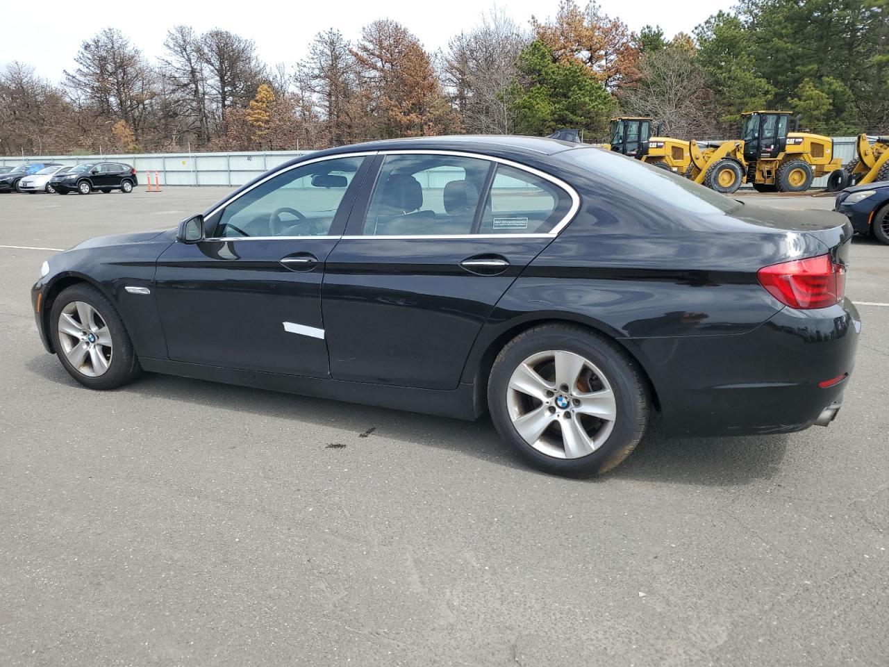 2013 BMW 528 XI - Фото 2