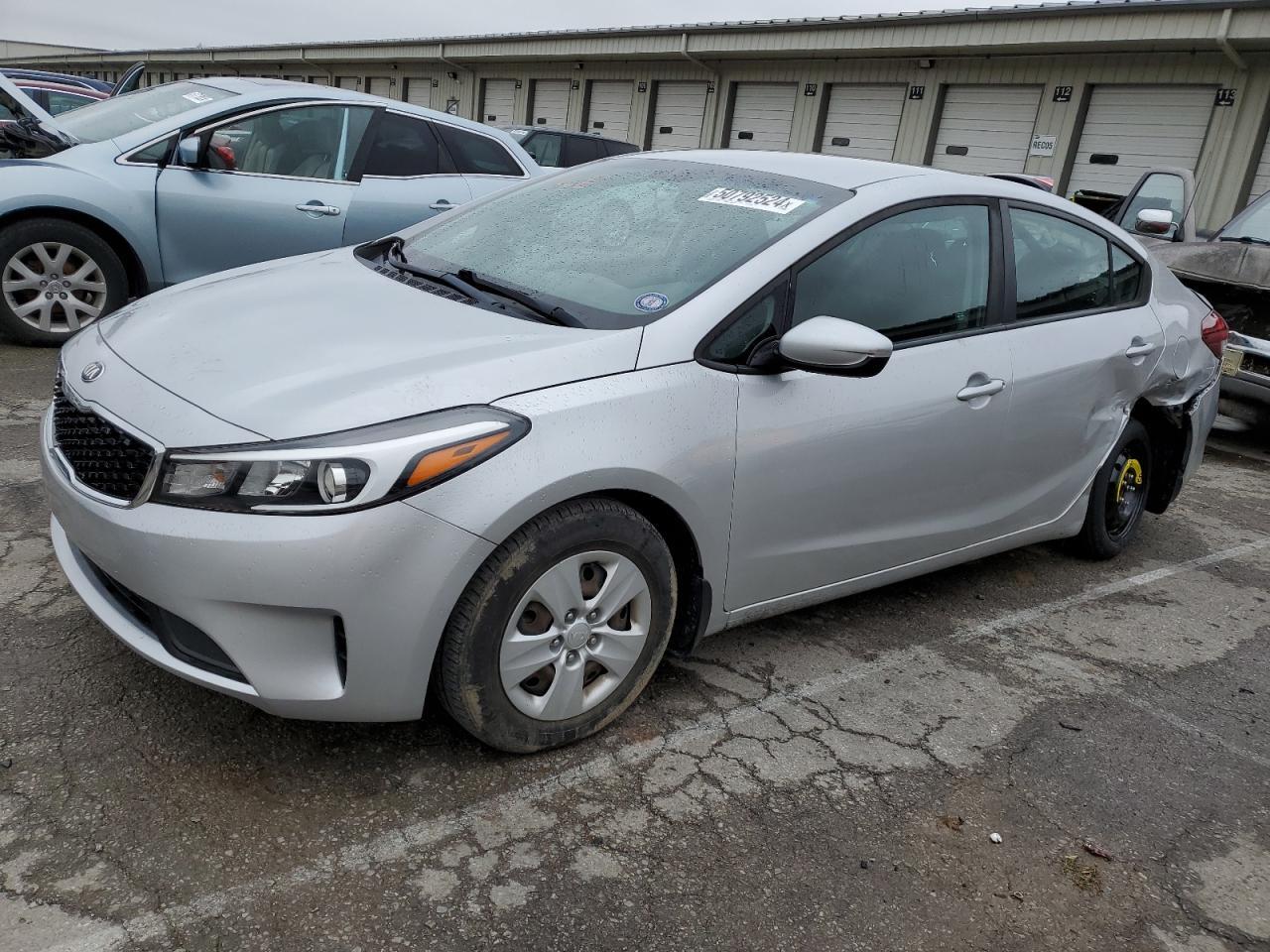 2017 KIA FORTE LX car image