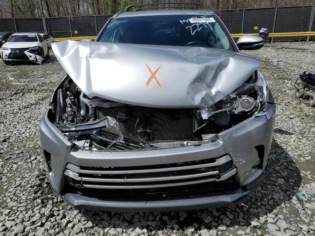2019 Toyota Highlander Se - Фото 5