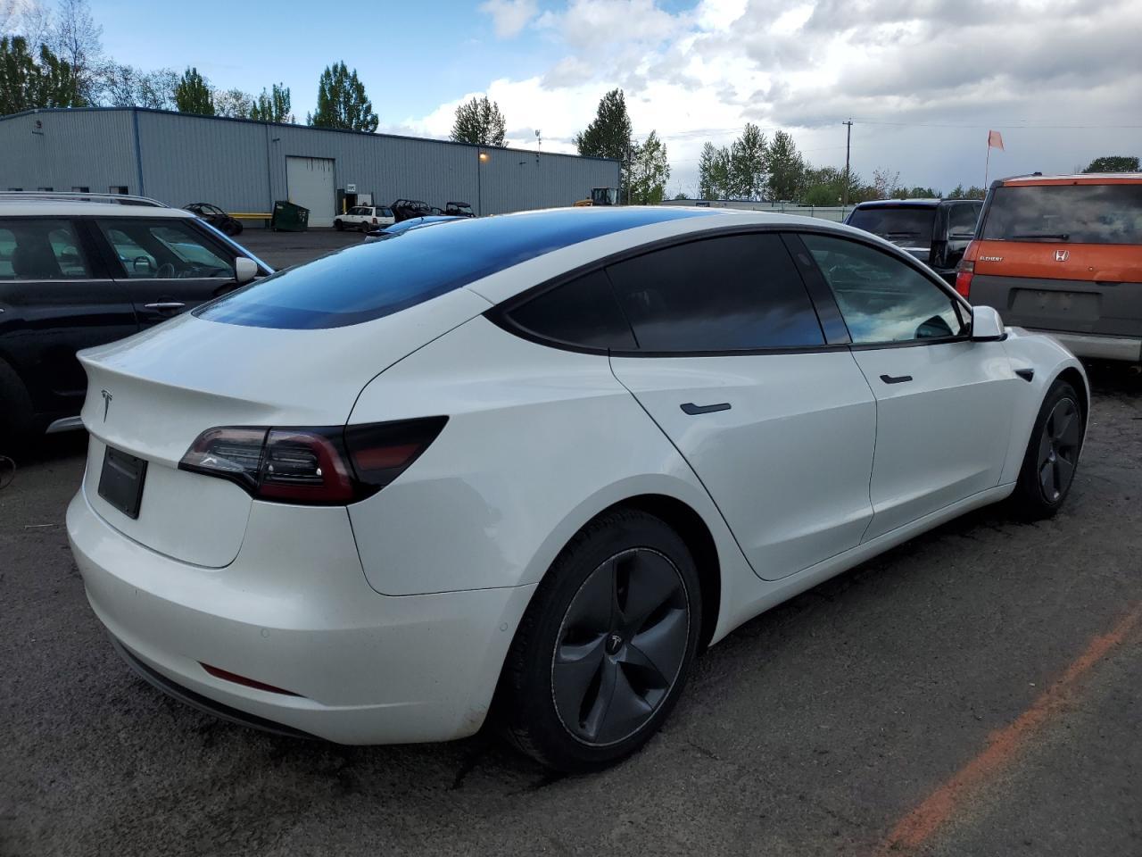 2021 TESLA MODEL 3 - Image 3