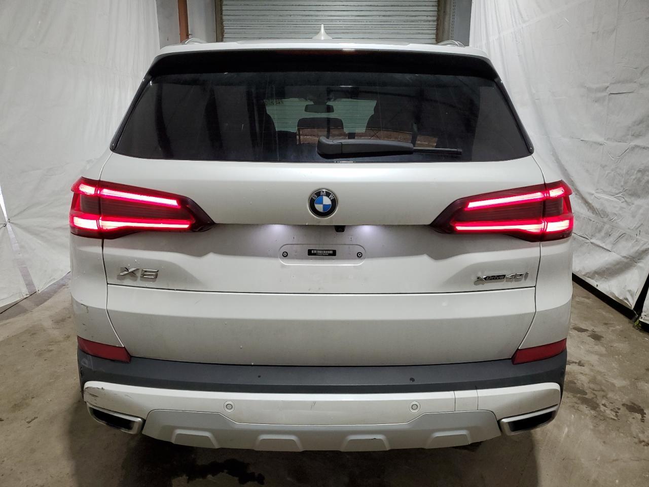 2022 BMW X5 XDRIVE4 - Фото 6