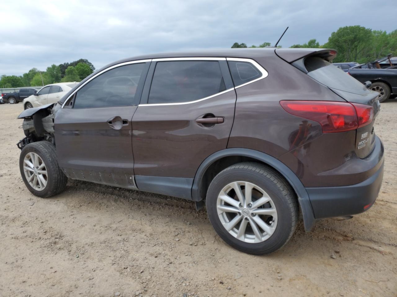 2017 NISSAN ROGUE SPOR - Image 2