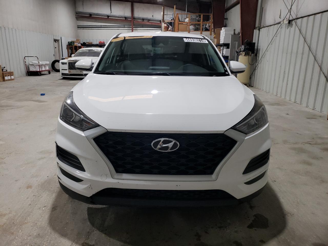 2019 HYUNDAI TUCSON SE - Фото 5