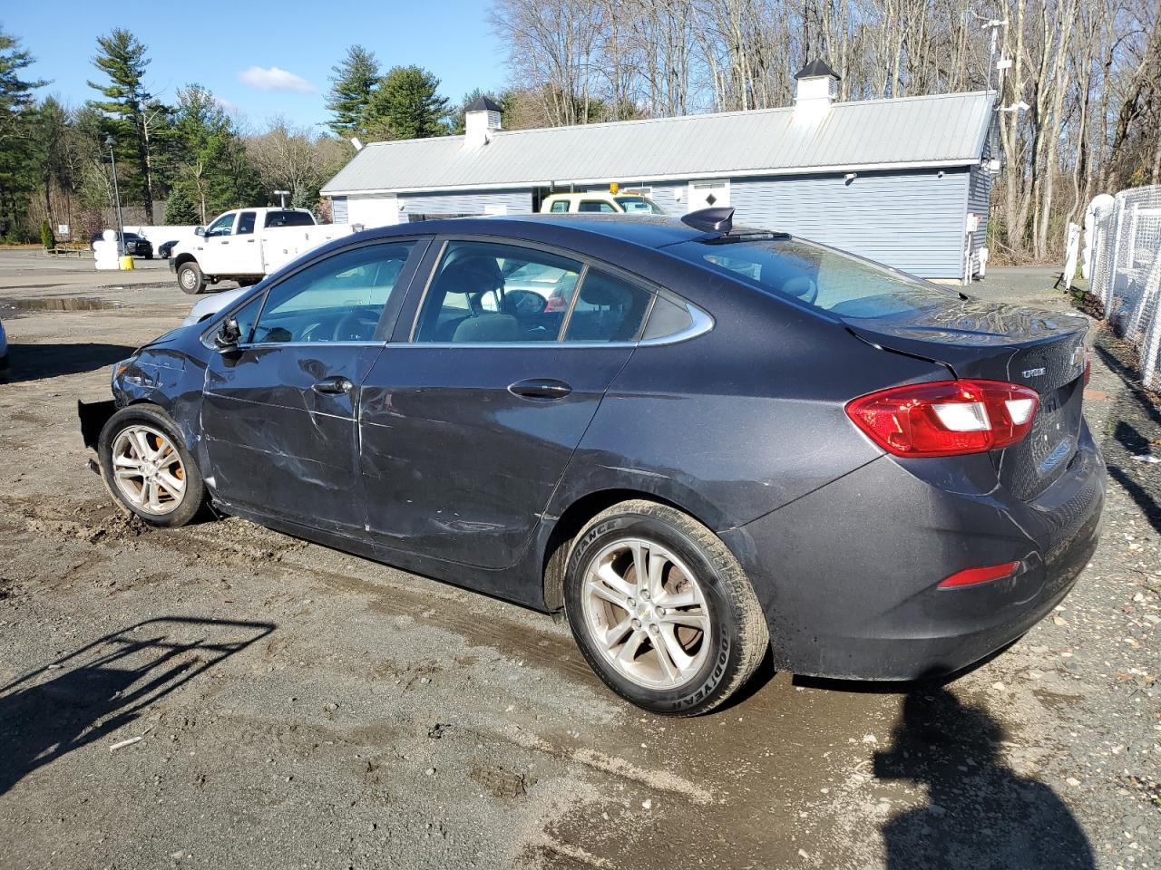 2017 CHEVROLET CRUZE LT - Фото 2