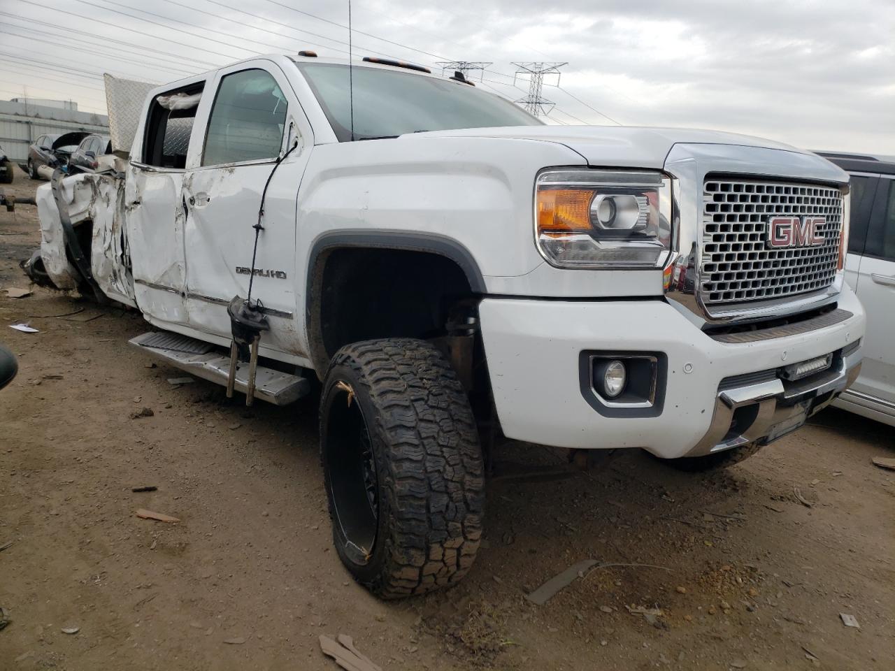 2015 GMC SIERRA K25 - Image 4