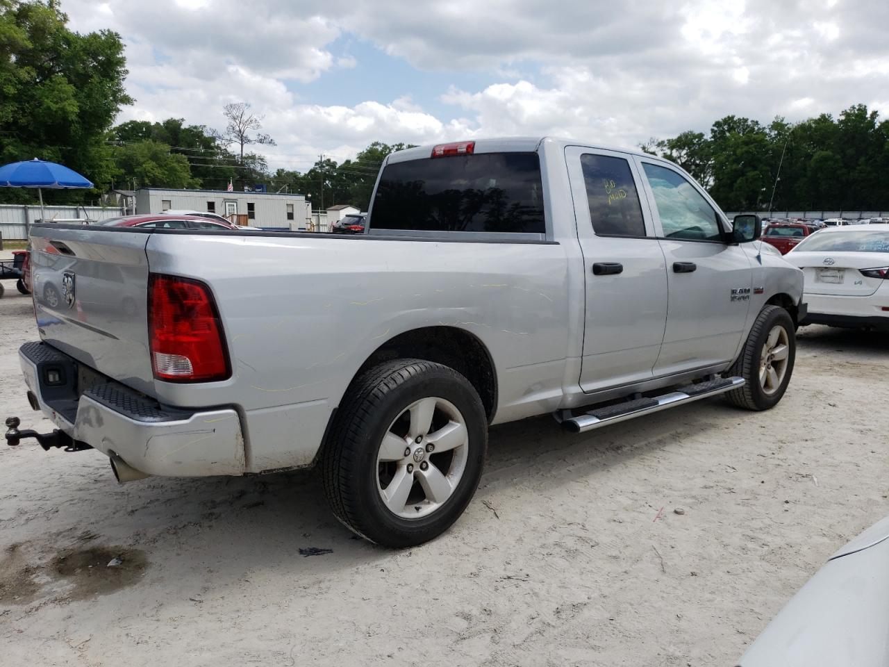 2014 RAM 1500 ST - Image 3