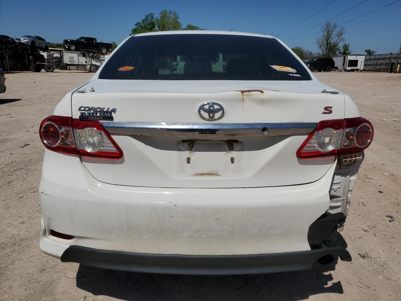 2013 TOYOTA COROLLA BA - Фото 6