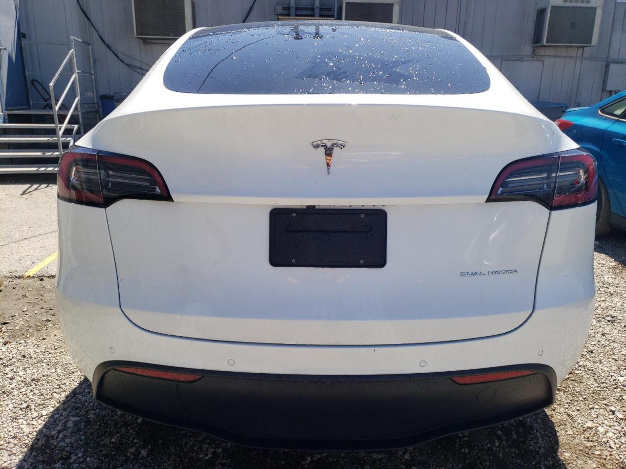 2022 TESLA MODEL Y - Image 6