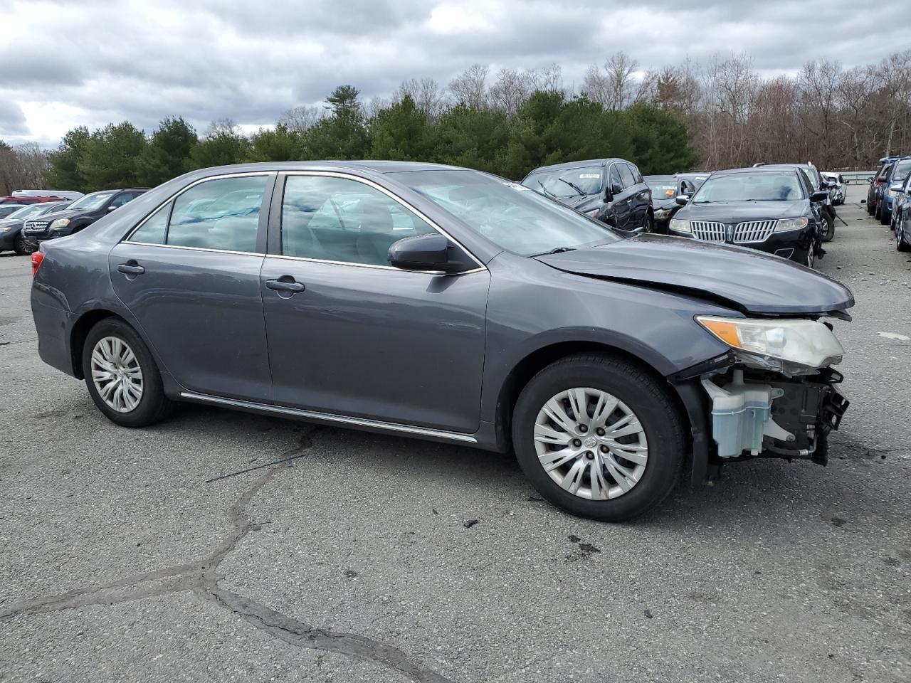 2014 TOYOTA CAMRY L - Фото 4
