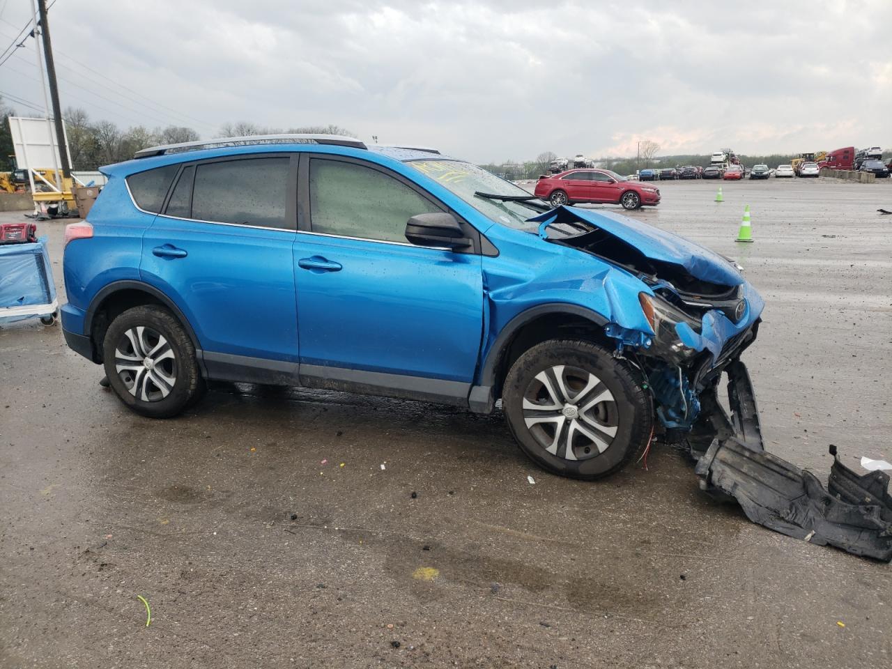 2018 TOYOTA RAV4 LE - Image 4