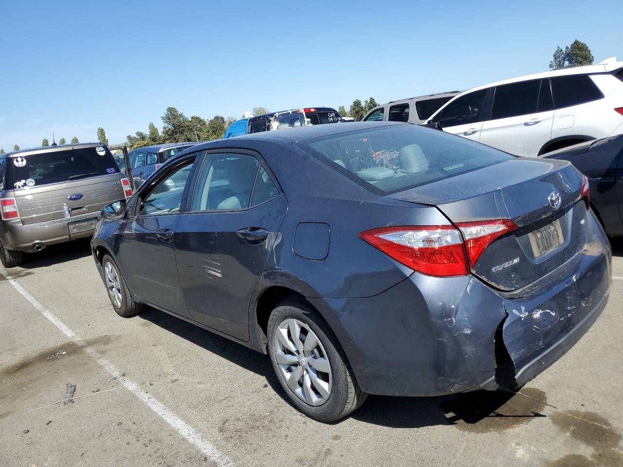 2015 TOYOTA COROLLA L - Image 2