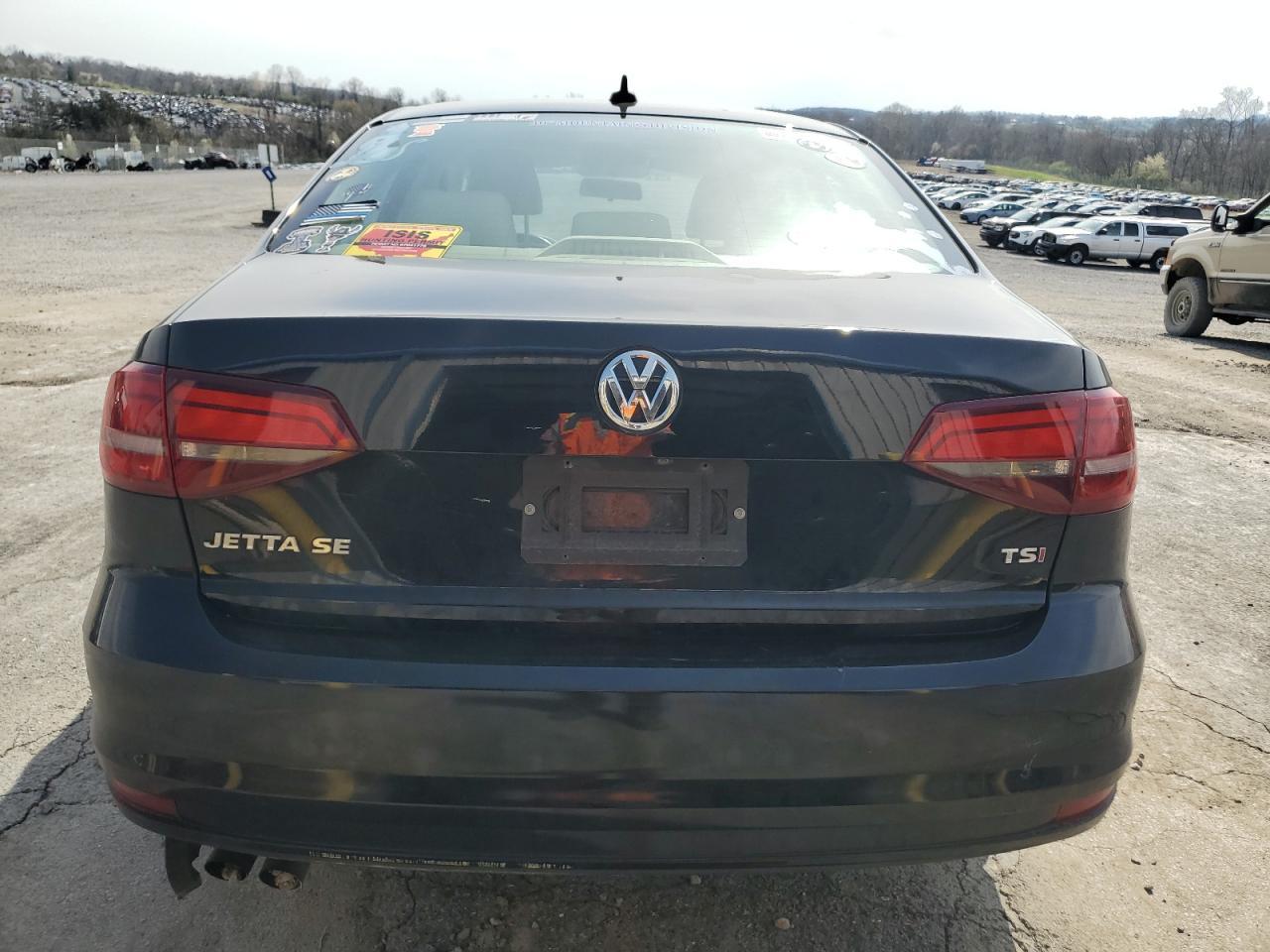 2017 VOLKSWAGEN JETTA SE - Image 6