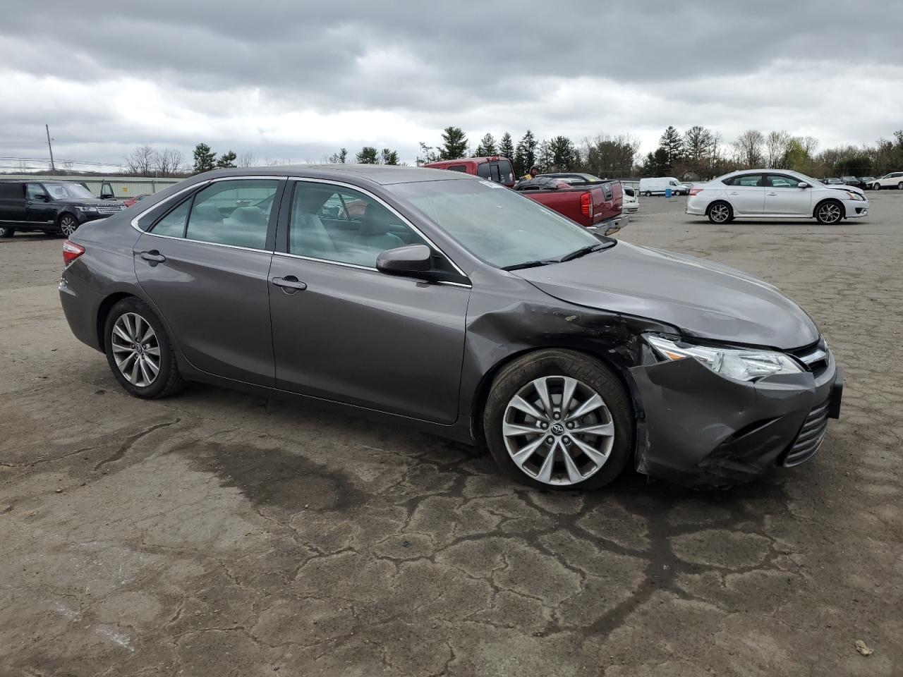 2016 TOYOTA CAMRY LE - Фото 4