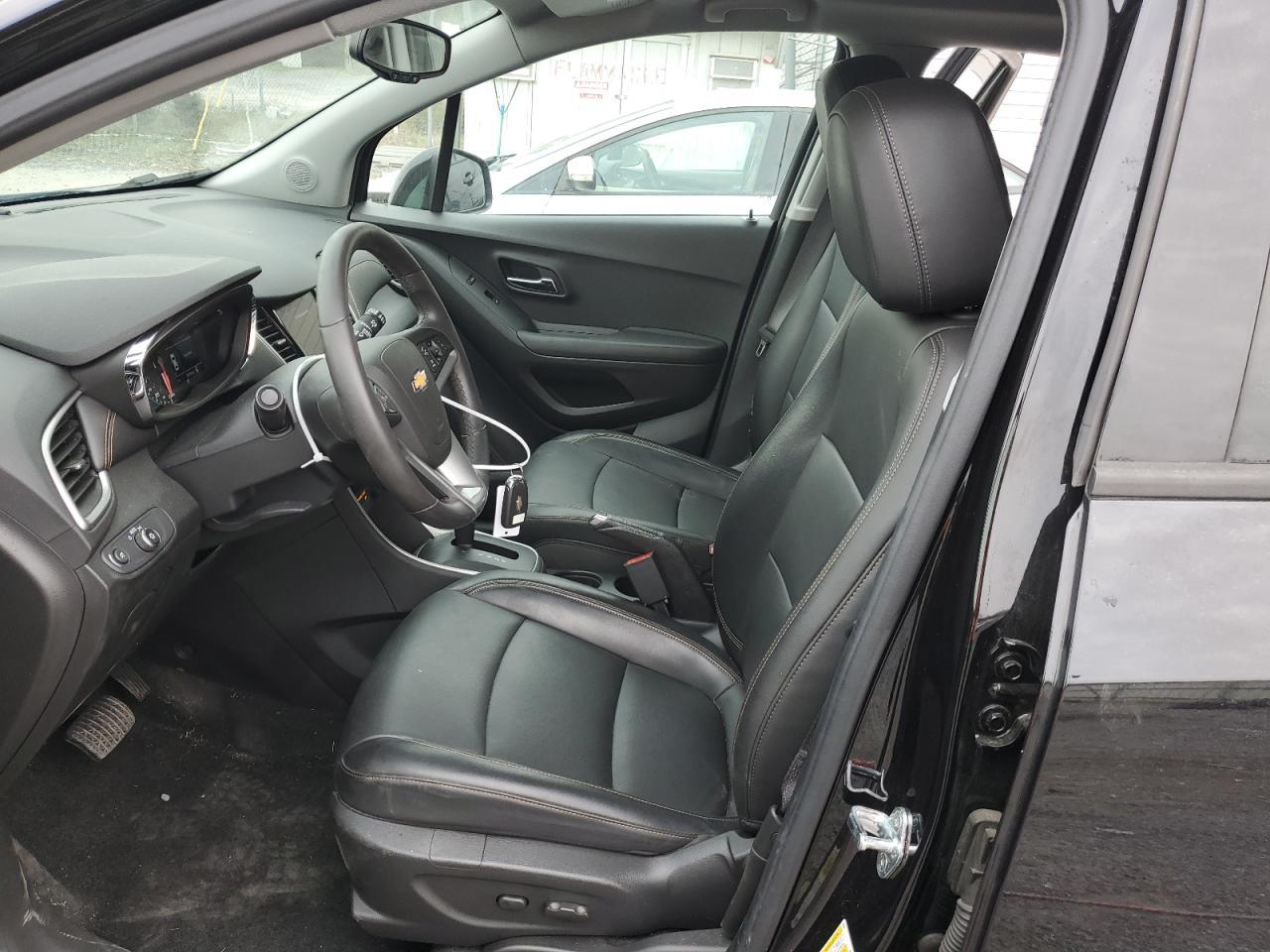 2021 CHEVROLET TRAX 1LT - Image 7