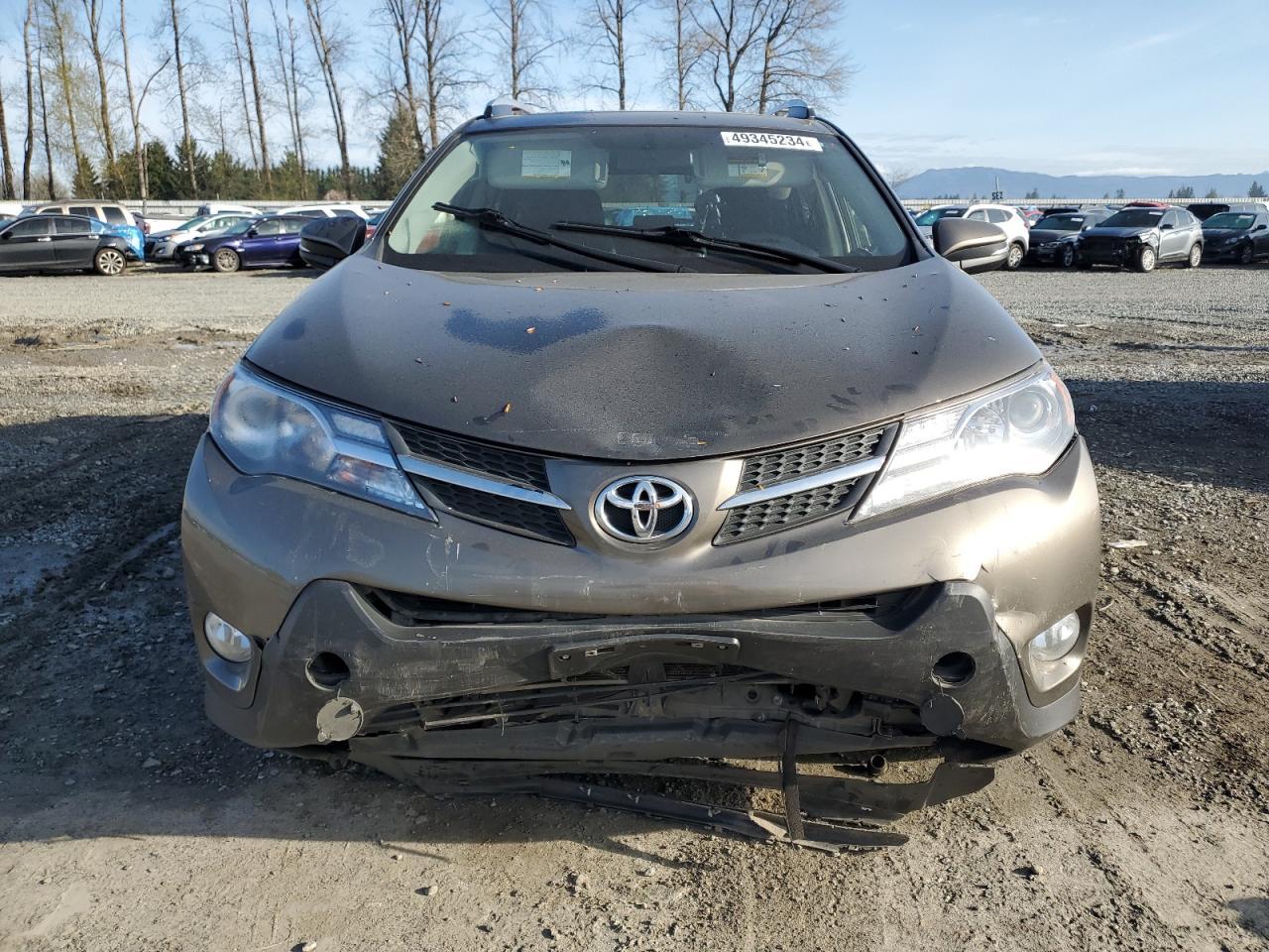 2015 TOYOTA RAV4 XLE - Фото 5