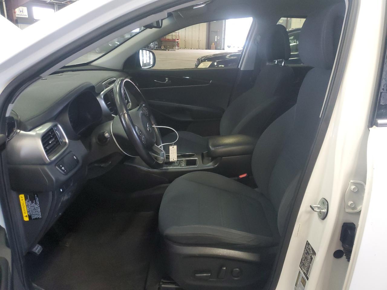 2016 KIA SORENTO LX - Image 7