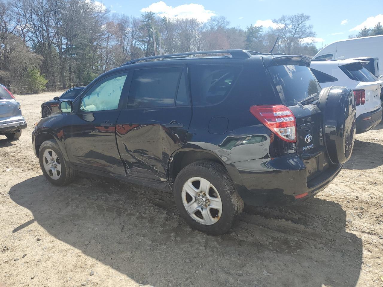 2011 TOYOTA RAV4 - Image 2