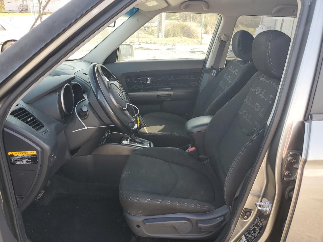 2013 KIA SOUL + - Image 7