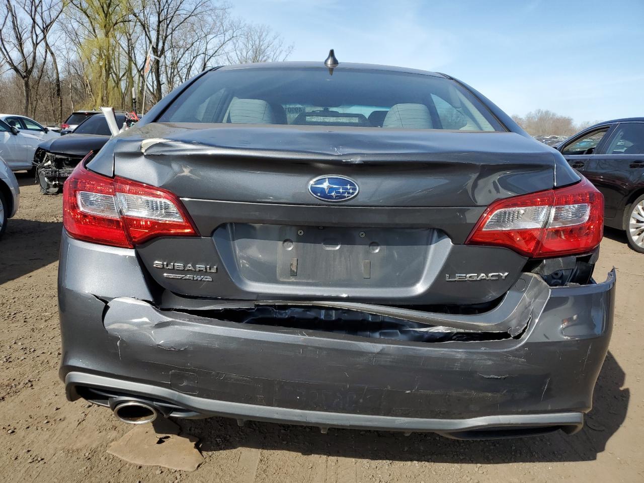 2018 SUBARU LEGACY 2.5 - Image 6