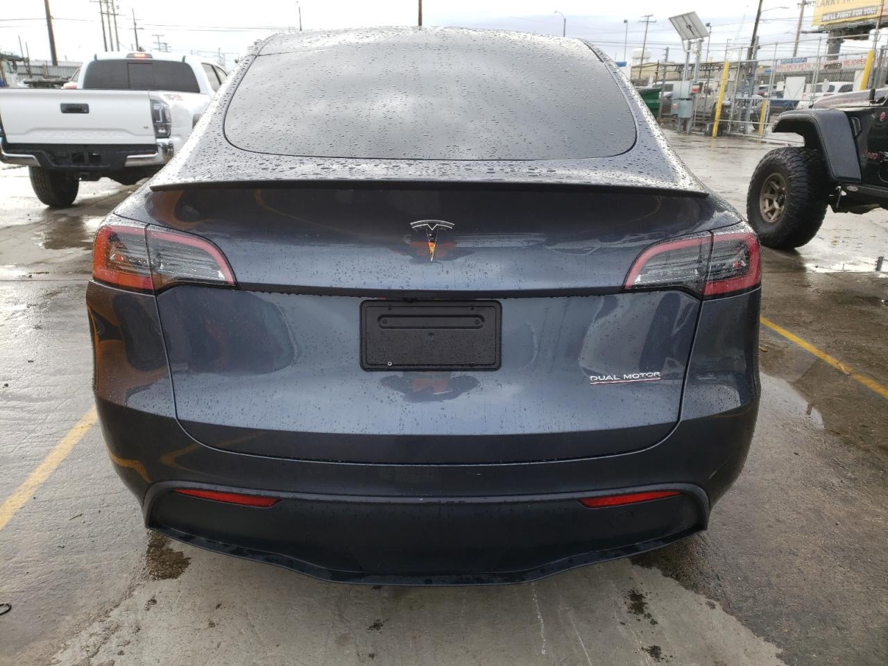 2023 TESLA MODEL Y - Image 6