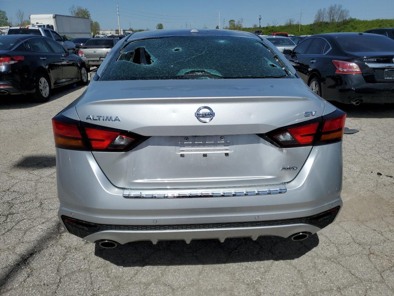 2020 NISSAN ALTIMA SV - Фото 6