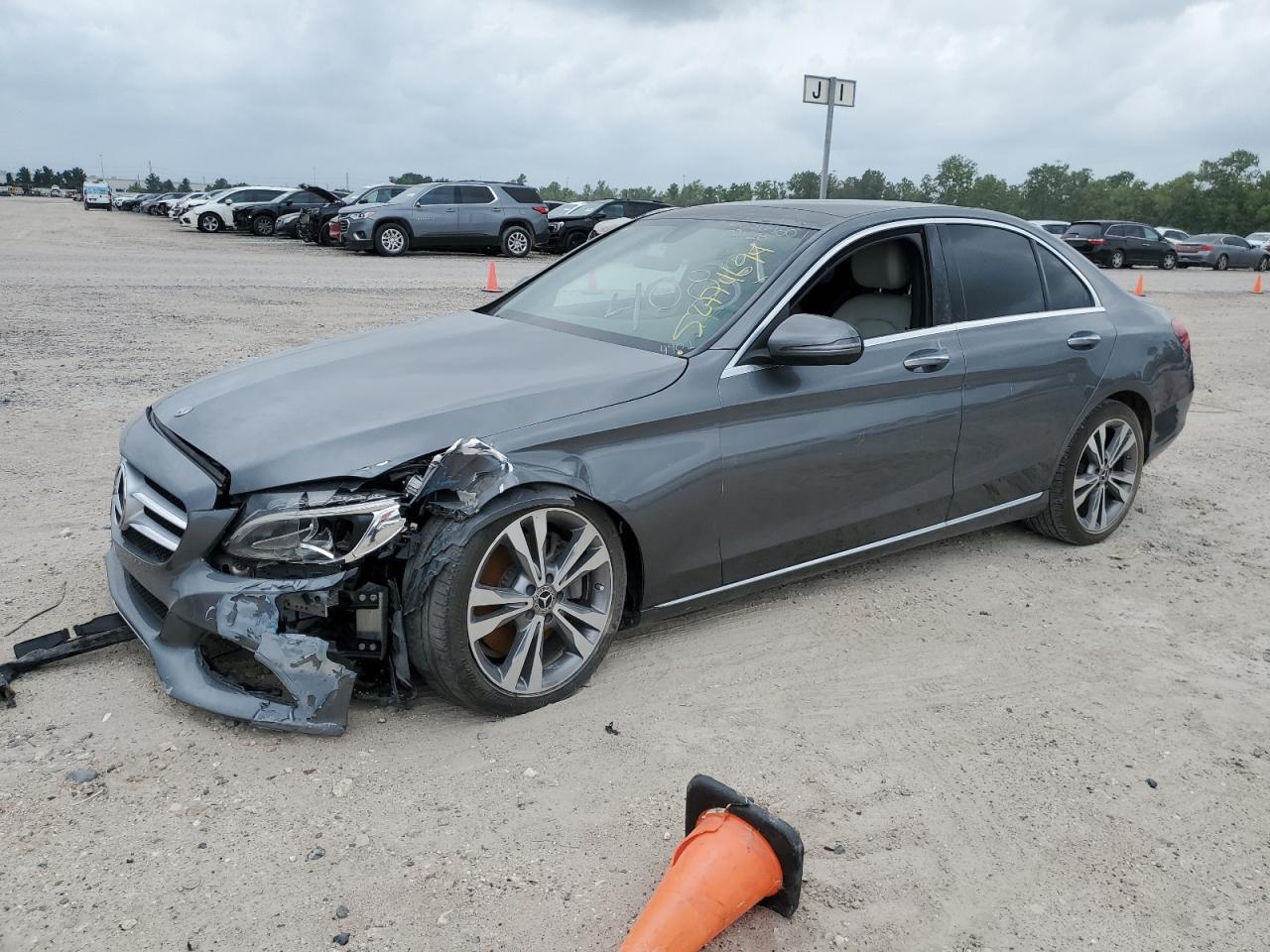 2018 MERCEDES-BENZ C 300 car image