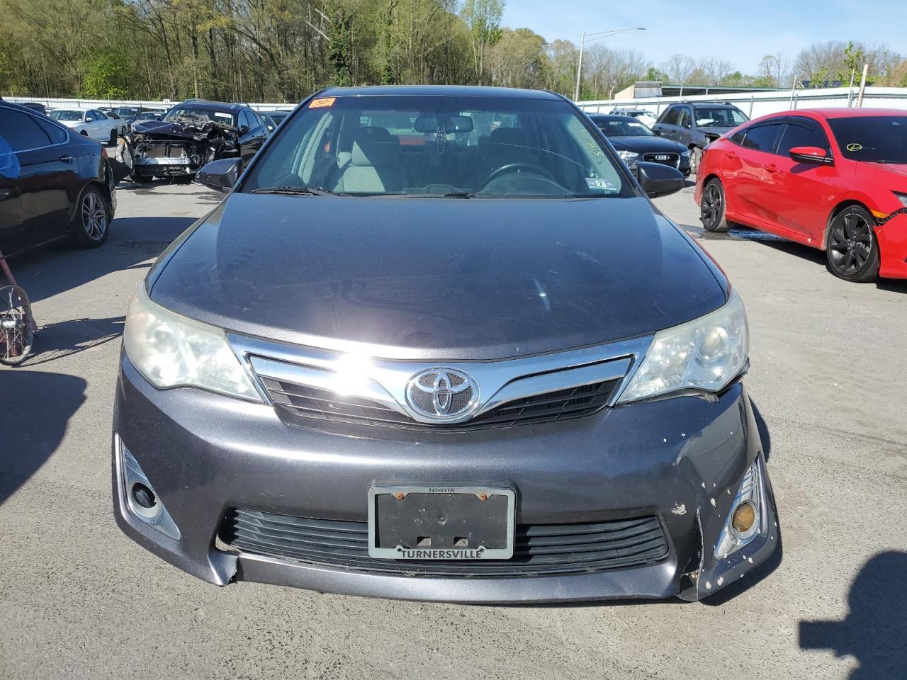 2014 TOYOTA CAMRY L - Image 5