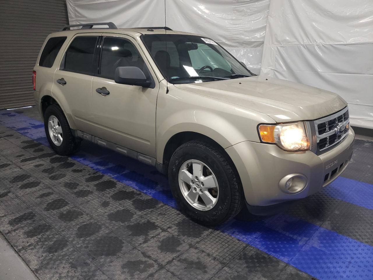 2012 FORD ESCAPE XLT - Image 4