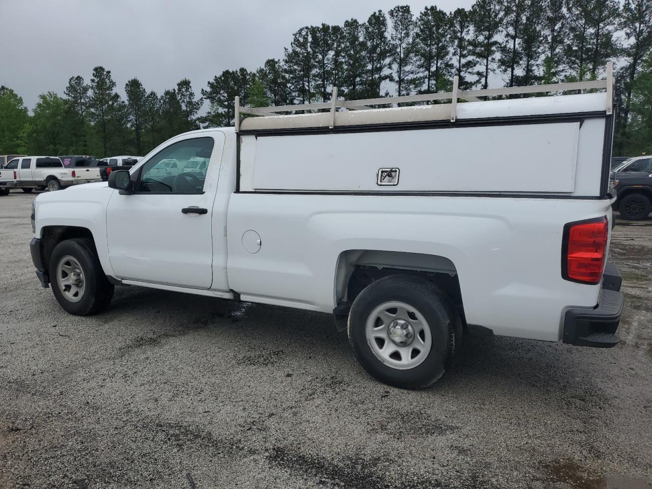 2017 CHEVROLET SILVERADO - Image 2