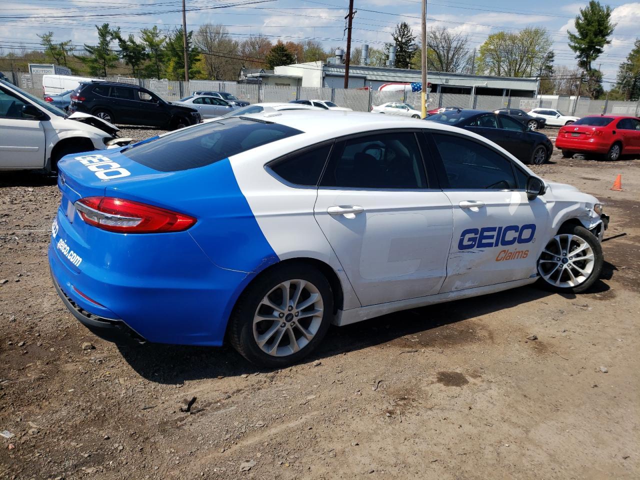 2020 FORD FUSION SE - Image 3