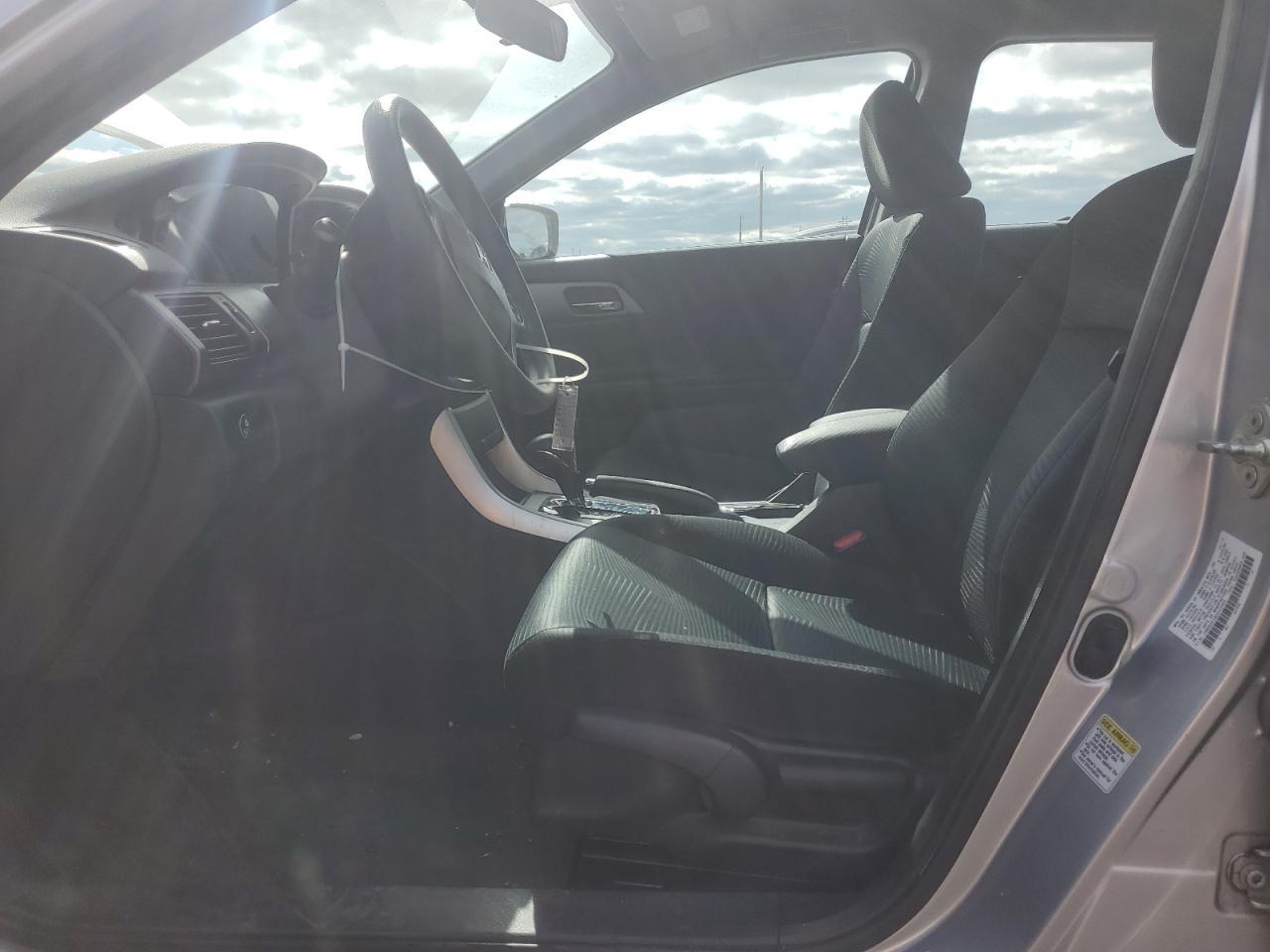 2014 HONDA ACCORD LX - Фото 7