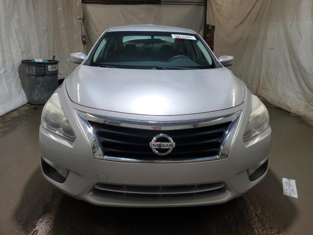 2015 Nissan Altima 2.5 - Image 5