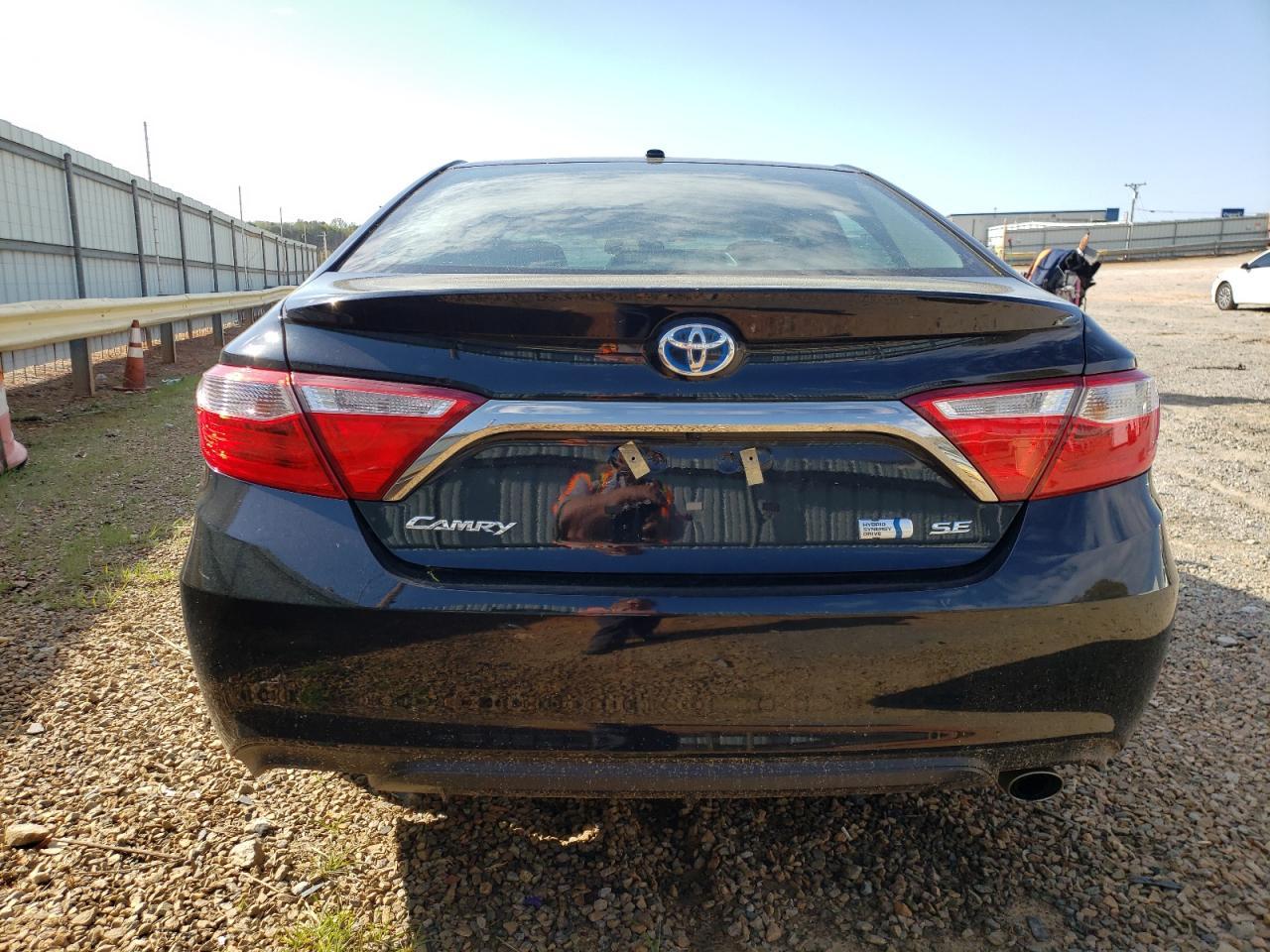 2016 TOYOTA CAMRY HYBR - Image 6