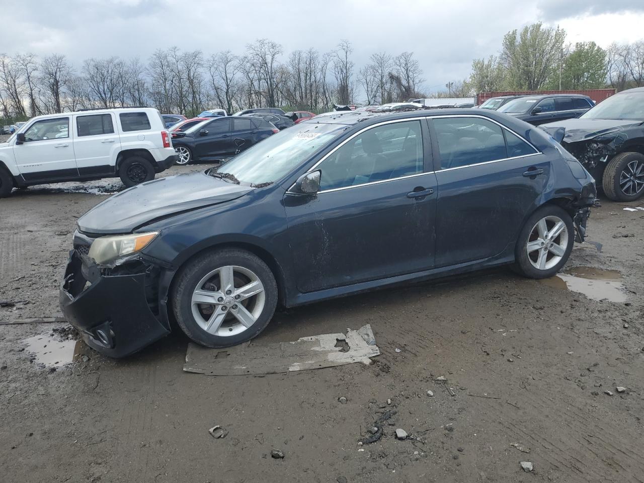 2014 TOYOTA CAMRY L