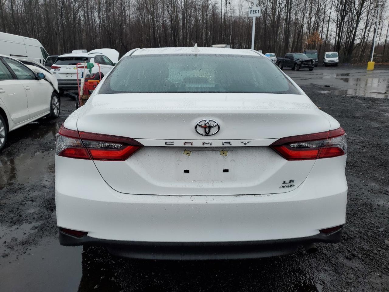 2024 TOYOTA CAMRY LE - Image 6