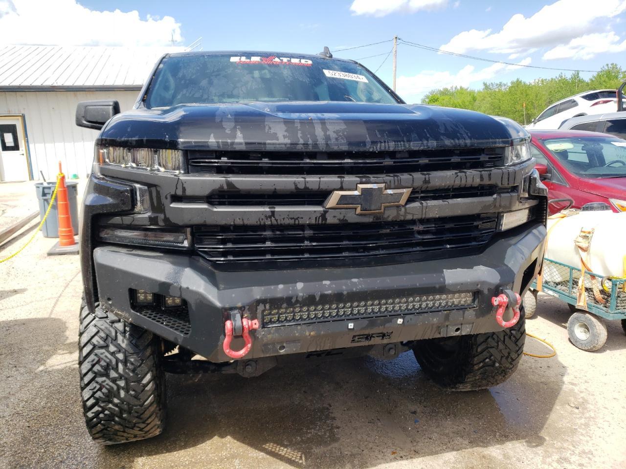 2019 CHEVROLET SILVERADO - Фото 5